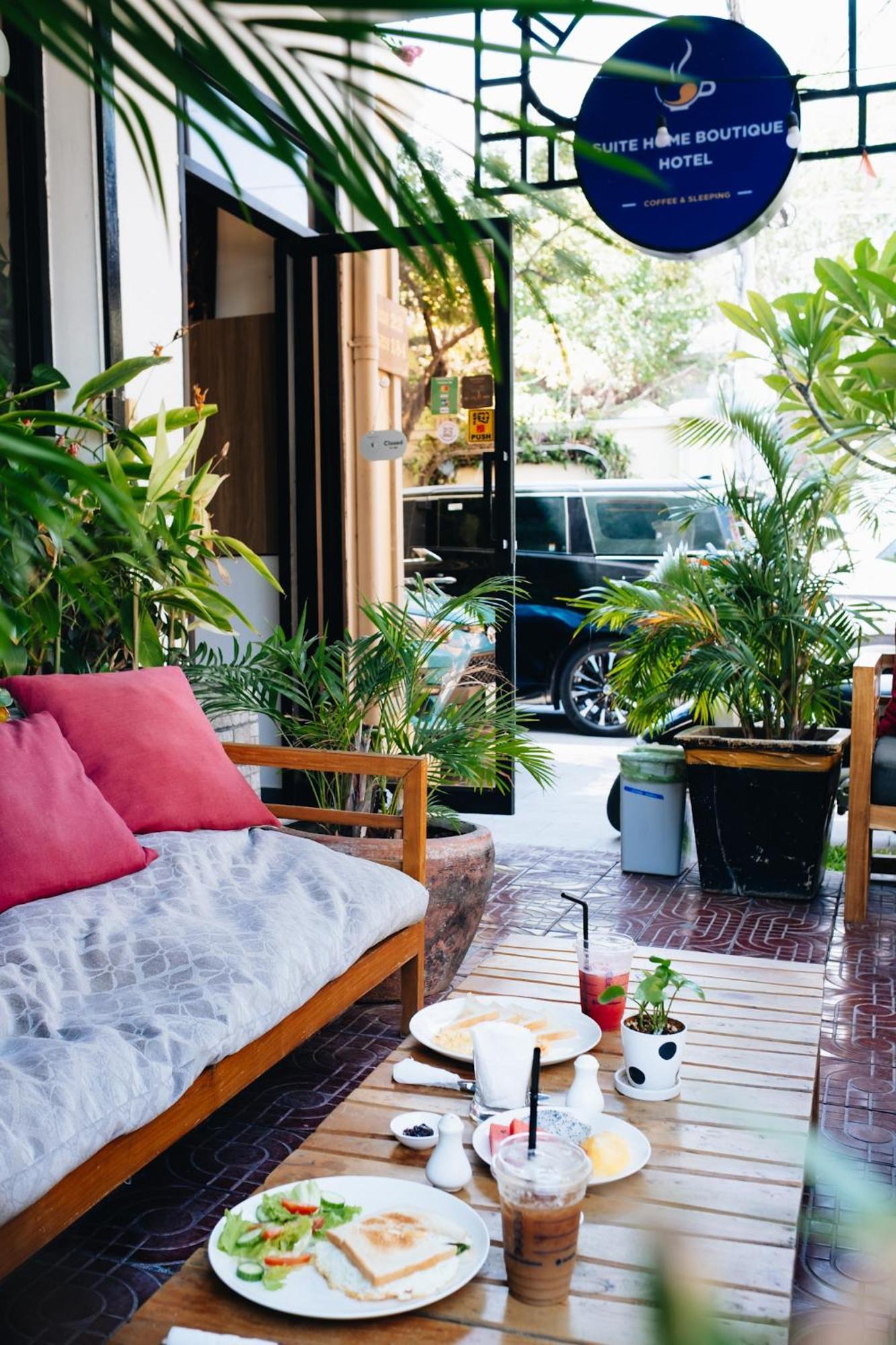 Suite Home Boutique Hotel Phnom Penh Exterior photo